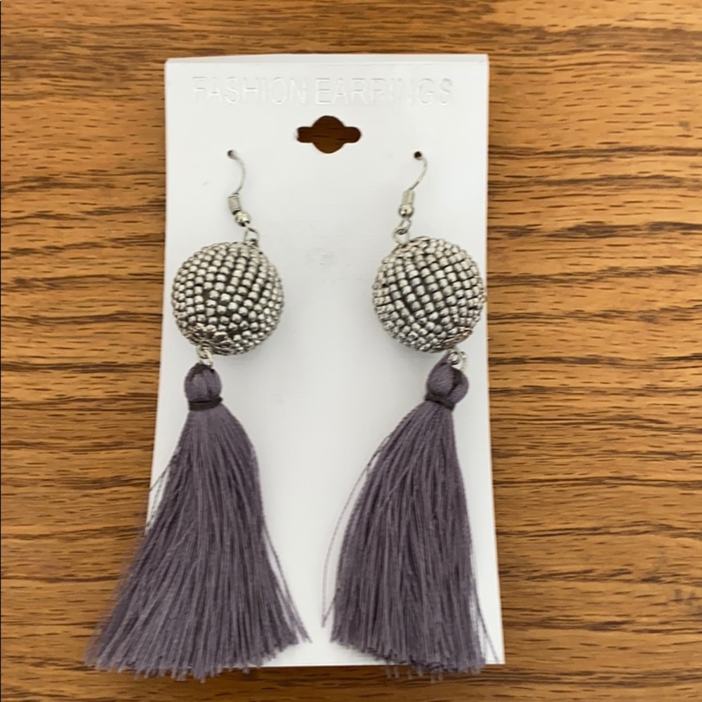 Fringe earrings gray silver